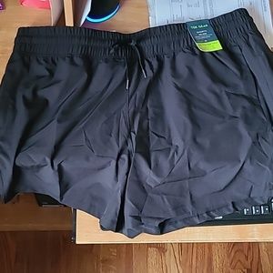 Tek Gear shorts NWT